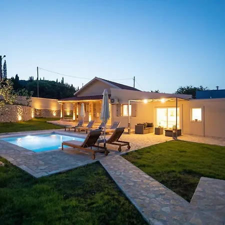 Stamatella Villa *